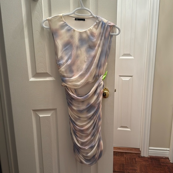 Zara Cutout Dress - Picture 1 of 6